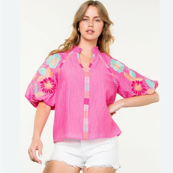 THML top in silky bright pink.  Embroidery on sleeves and down front. Sz M. NWOT - Picture 1 of 5